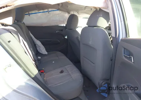 2017 Chevrolet Sonic Lt Auto из США, поврежденный, VIN 1G1JD5SH9H4105903